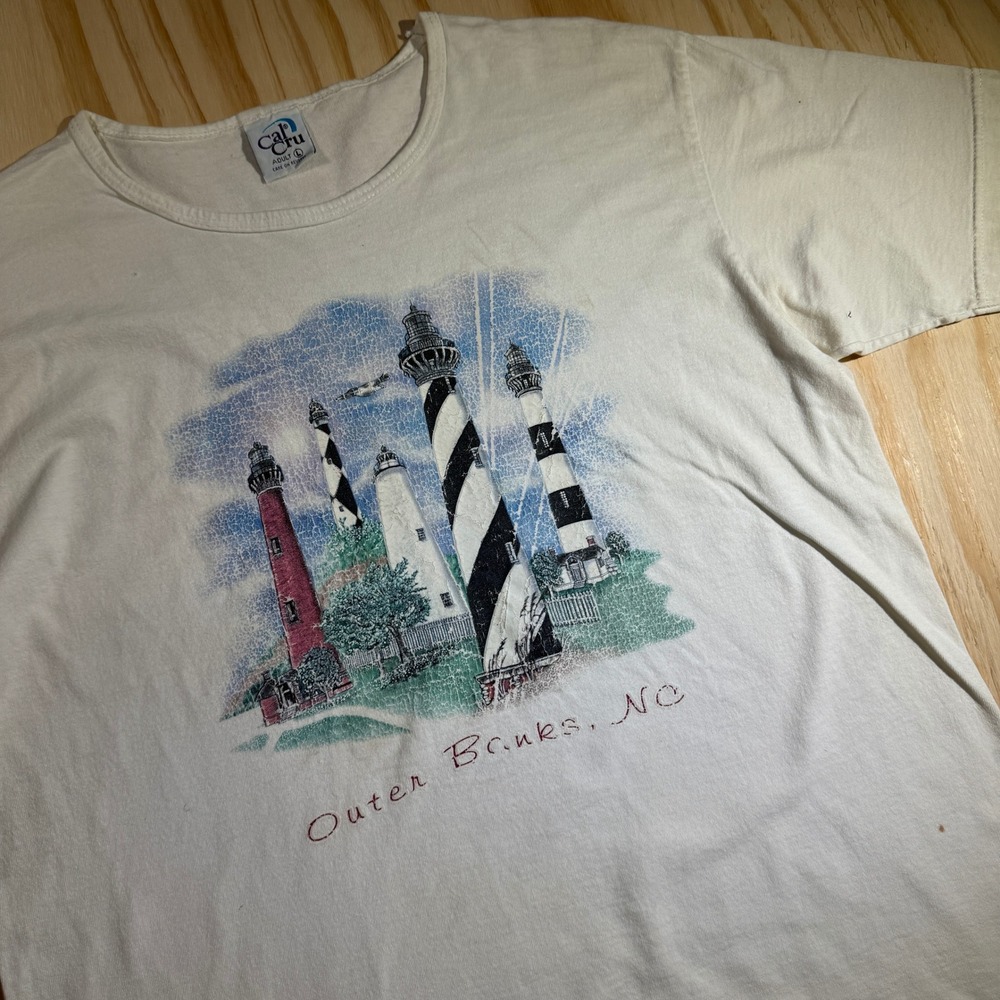 90s Cal Cru Men's Vintage Outer Banks NC Lighthouse Graphic Tee Cream Shirt  L